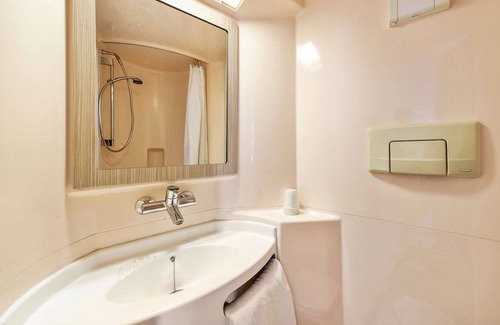Portet-sur-Garonne Hotel | Premiere Classe Toulouse Sud - Portet