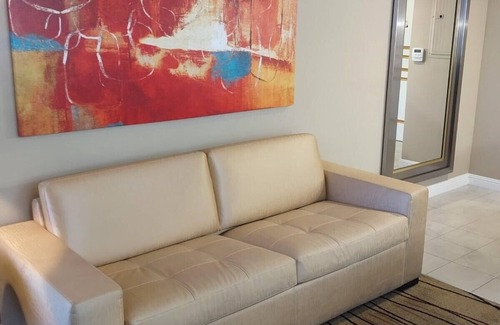 Winchester Resort | Premium 2 Bedroom Villa w/King Beds 3 Bathrooms & Living Room w/Queen Sofa-Bed