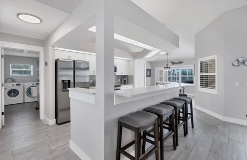 Charlotte Park House | 🥇 Premium 3bd villa with SAILBOAT access (CH1043)