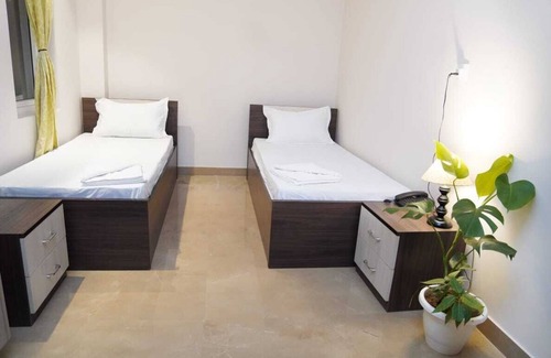 Green Park Apartment | Premium 3BHK Apartments with Balconies | Prime Location - Green Park Extension