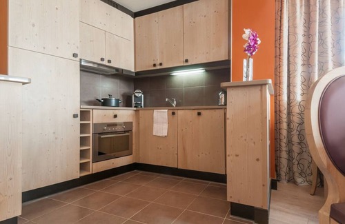 Les Prodains Apartment | Premium 8-person apartment with panoramic view