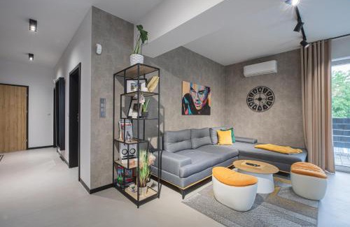 Zator Apartment | Premium Apartment Eleven