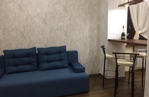 Mariupol Apartment | Premium Apartment in Paris style