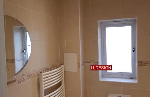 Luton Apartment | Premium Bachelor Pad for Contractors