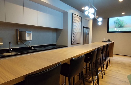 Vila Mariana Apartment | Premium Studio 1 Minute from Vila Mariana Metro
