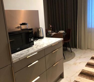 Kemi Apartment | Premium City Center 2 rooms Apartment Glassed Balcony FREE PRIVATE PARKING