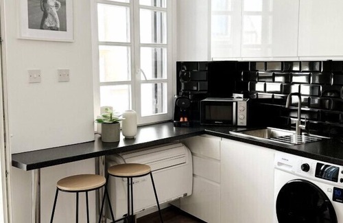 Gibraltar Apartment | Premium City Centre Apartment with Private Balcony