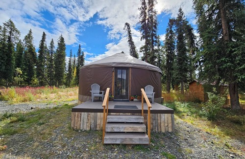 Nabesna House | Premium Comfort in the Wilderness