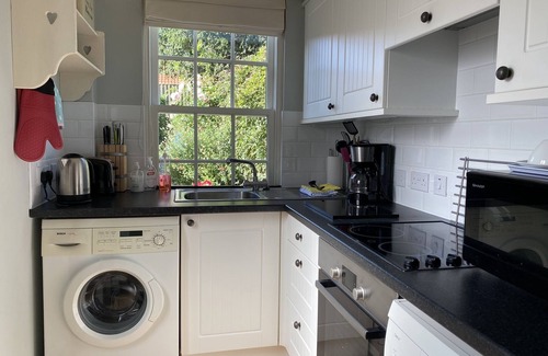 Rodmersham Green Cottage | Premium Cottage Old Post Cottage at Green Cottages