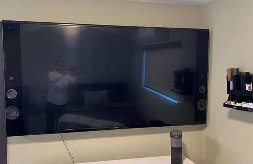 Ludlam Apartment | Premium Cozy hotel suite with WiFi and AC in charming Miami