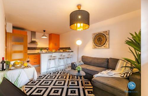 Bailen-Miraflores Apartment | Premium Executive Apartment with prepaid Parking - Malaga Center