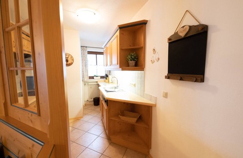Untergrainau Apartment | Premium holiday apartment "Maiglöckerl" with fantastic mountain view in the Zugs