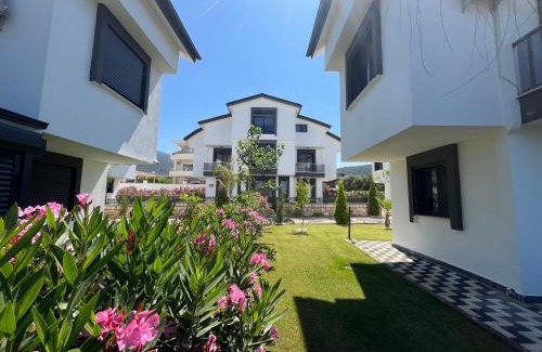 Akbuk House | Premium Homes