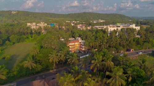 Arpora Hotel | Premium hotel Goa Continental By PerfectStayz