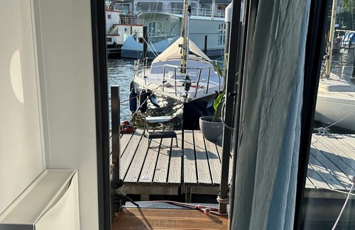 Herrenwyk Boat Rental | Premium Houseboat Trave Dream