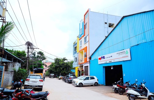 Begumpet Apartment | Premium luxury Spacious 1200sqft 2bhk - Suchitra
