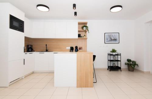 Seca Apartment | Premium Marina Apartments with Sea View by Locap Group