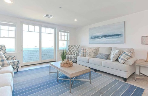 Plymouth Cultural District Apartment | Premium Ocean View Condo (1,100S.F.)