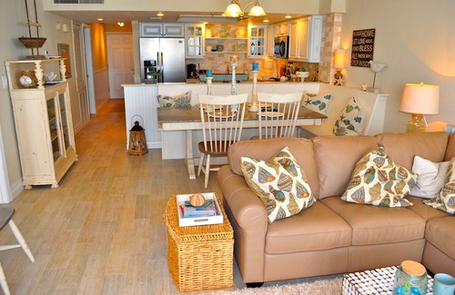 New Smyrna Beach Condo | Premium Oceanfront Condo, Private Balcony & Beach, 130 straight 5 Star reviews