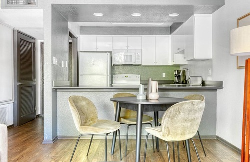 Pasadena Apartment | Premium Pasadena 2BR w/Gym & Pool, nr Colorado Ave, by Blueground