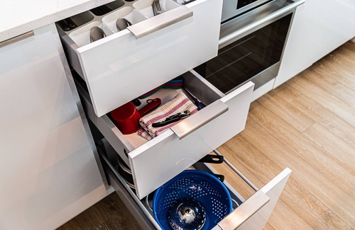 Griffintown Apartment | Premium Plus – City View