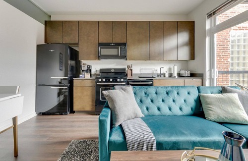 Shaw Apartment | Premium Shaw Studio w/Elevator & W/D, nr Dining & Parks, by Blueground