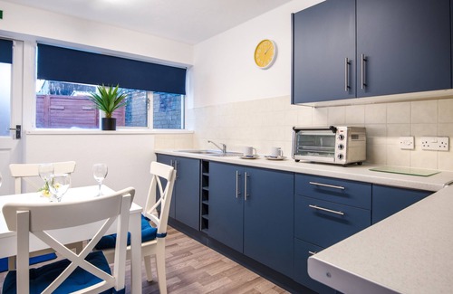 Taunton Hotel | Premium Single Ensuite at Royal Ashton Town House