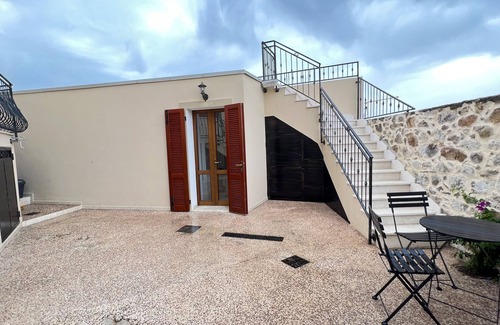 Posada House | Premium Townhouse mit Meerblick, Panorama-dachterrasse und Innenhof