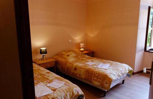 Laval-sur-Luzege House | Presbytere