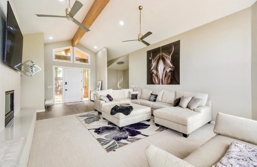 Lynx Mountain View Estates House | Prescott Gem Hot Tub and Mtn Views, 7 Mi to Dtwn