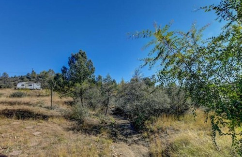 Diamond Valley House | Prescott's Family Adventure Lodge with Kayaks