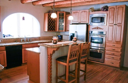 Taos Villa | Presidential Grand Villa In The Taos Canyon- Taos, New Mexico