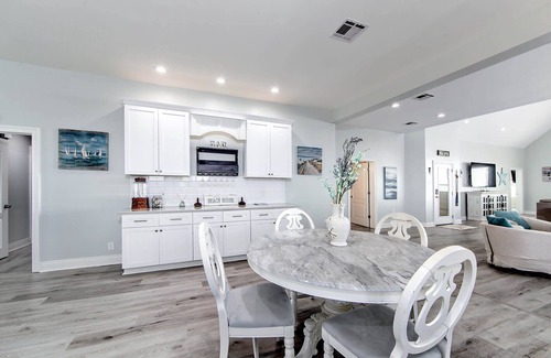 Grand Isle House | Presidential Palace - Coastal Realty Group