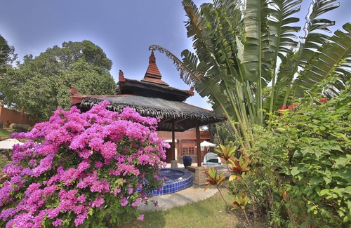 Choeng Mon Villa | Presidential Thai Villa