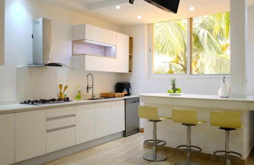 Dakar Apartment | Prestations haut de gamme - Piscine privée chauffée, salles de massage et sport