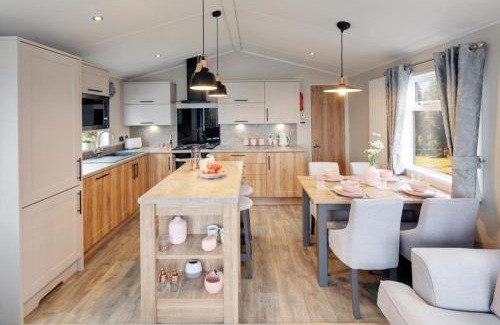Llanasa Cabin | Presthaven Resort Haven Luxury 2023 Caravan
