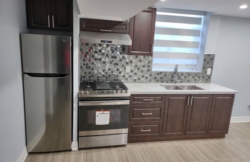 Ajax House | Prestige Accommodation - Self-contained 2Br Suite
