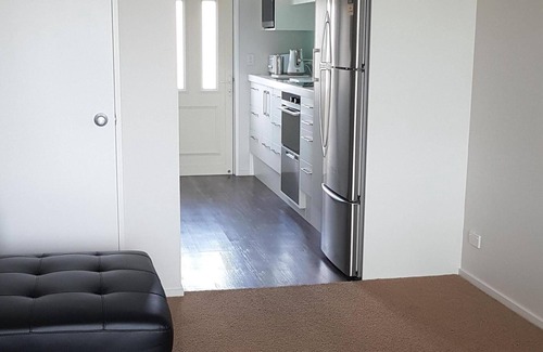 Dunedin Apartment | Prestige Apartments No 1. New one bed apartment fully self contained.