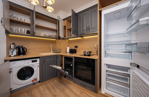 Varna City Centre Apartment | Prestige Central Apartment 10