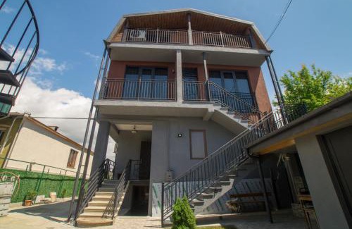Kutaisi House | Prestige Guest House