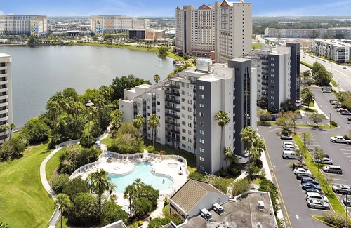 Florida Center Apartment | Prestige Resort Studio near Universal & Disney