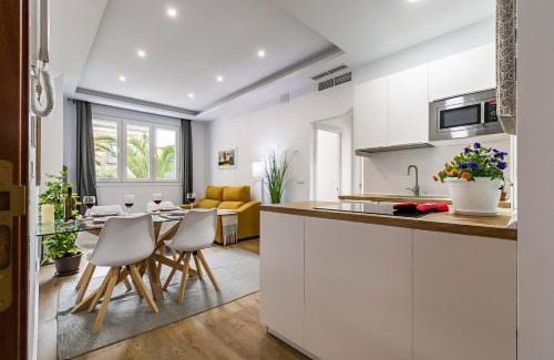 Ensanche Centro Apartment | Prestige Soho Residence - Malaga Center