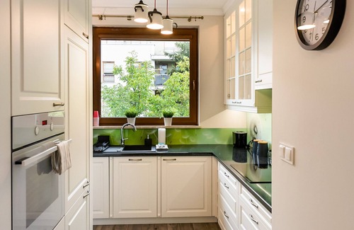 Bemowo Apartment | Prestige Verdant Apartment