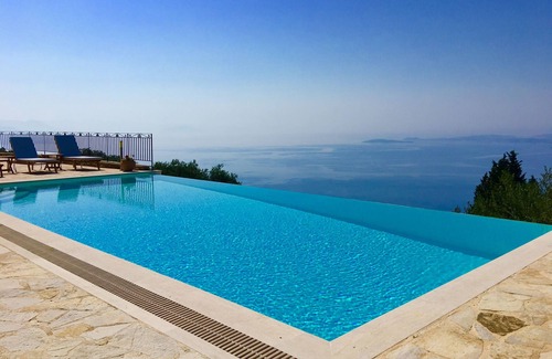 Spartylas Villa | Prestige Villas | SPARTILAS | Secluded Villa 15-20 mins walk to Taverna