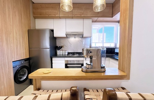 Menara Apartment | Prestigia Saphir : Appartement Moderne avec Terrasse, Piscine et Fibre Optique