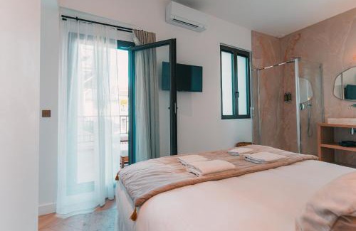 Saint-Victor Apartment | Prestigieux T6 au Vieux Port by Maison Galante