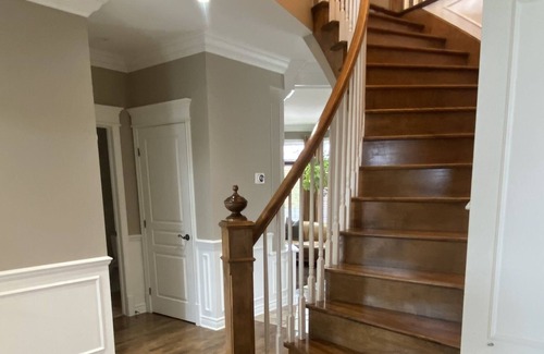 Blainville House | Prestigious 4BR home. Private backyard. Heated pool.