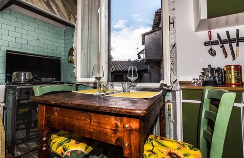 Orte Apartment | PRESTIGIOUS APARTMENT 30 MINUTES FROM ROME