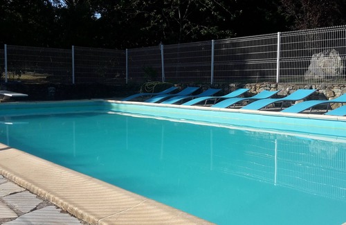 Val-du-Layon Cottage | PRESTIGIOUS COTTAGE WITH HEATED POOL, POOL TABLE AND GAMES ROOM