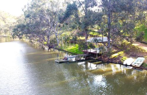 Lowden House | Preston Valley Shed Stay